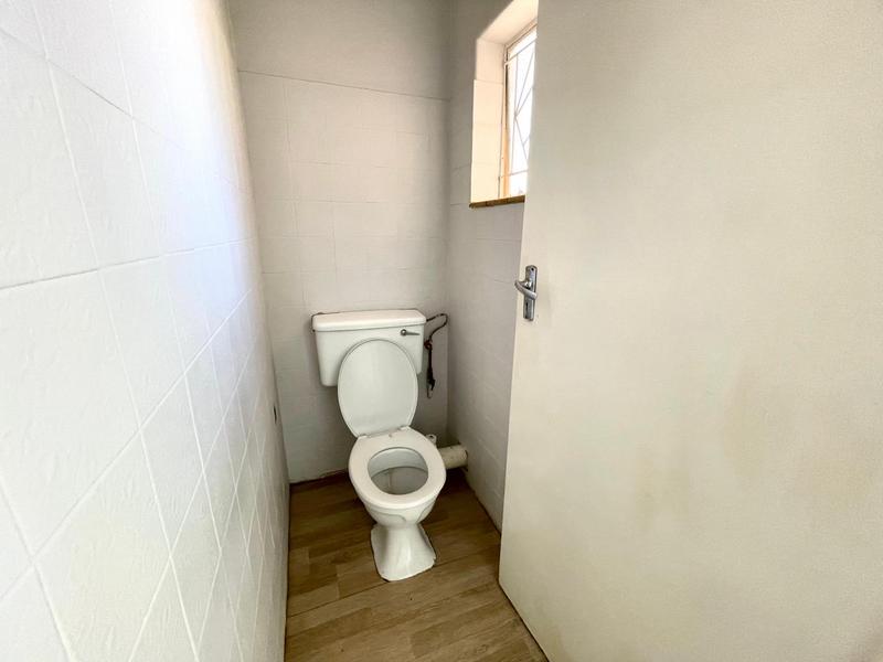 To Let 10 Bedroom Property for Rent in Bult West North West